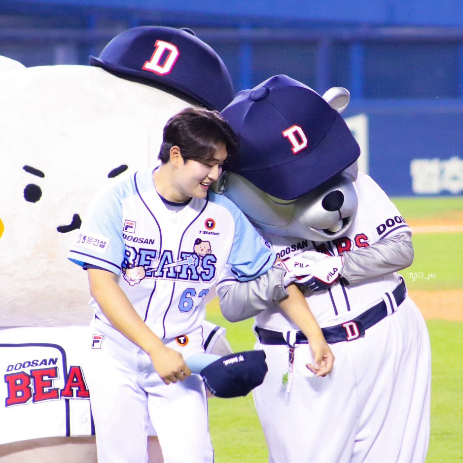 Latest photo of Kim Taekyeon