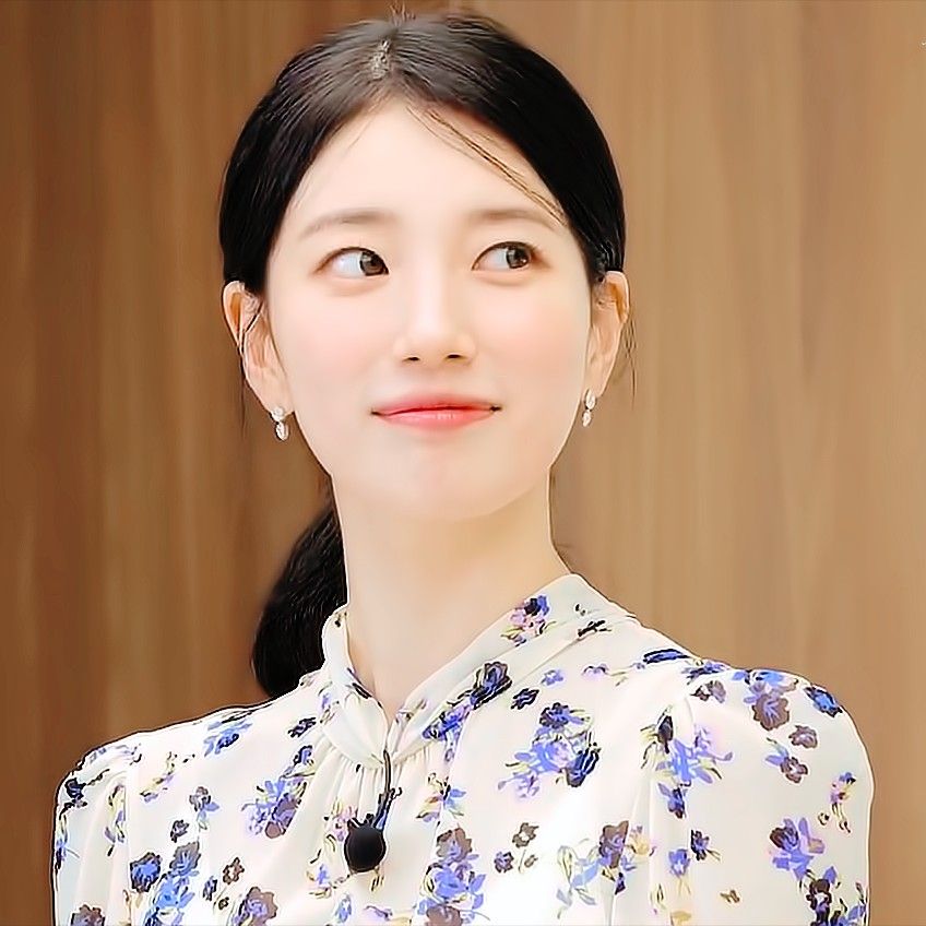 粉絲拍下的裴秀智瞬間