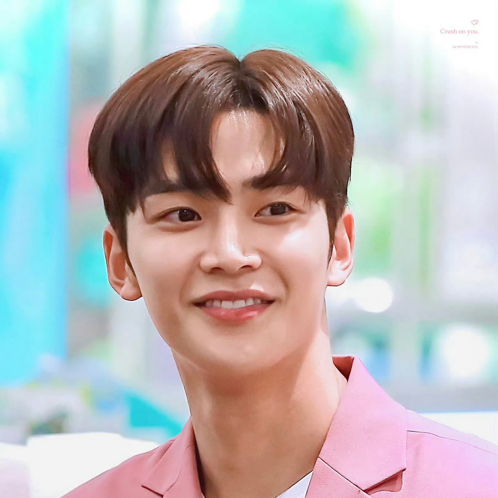 Behind-the-scenes cut of Rowoon