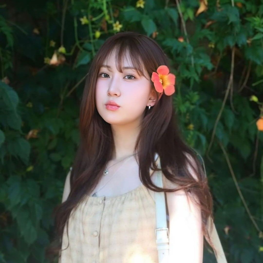 Latest photo of Jeon Yujin