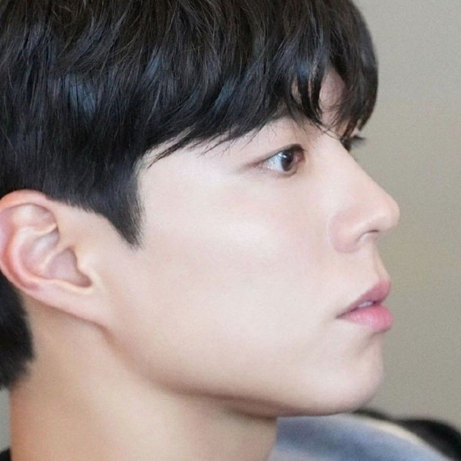 Recent activity shot of Park Bogum