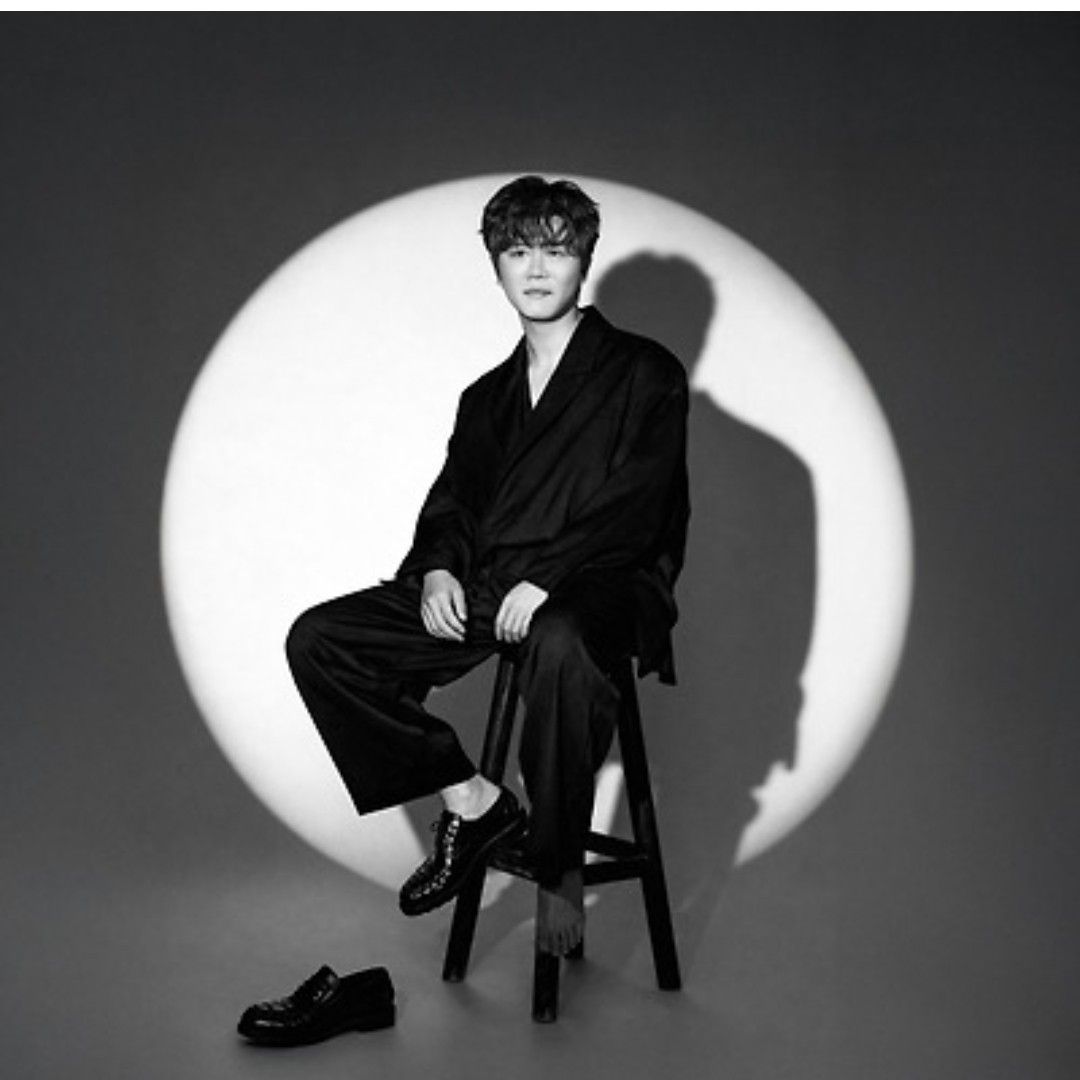 Behind-the-scenes cut of Jin Haesung