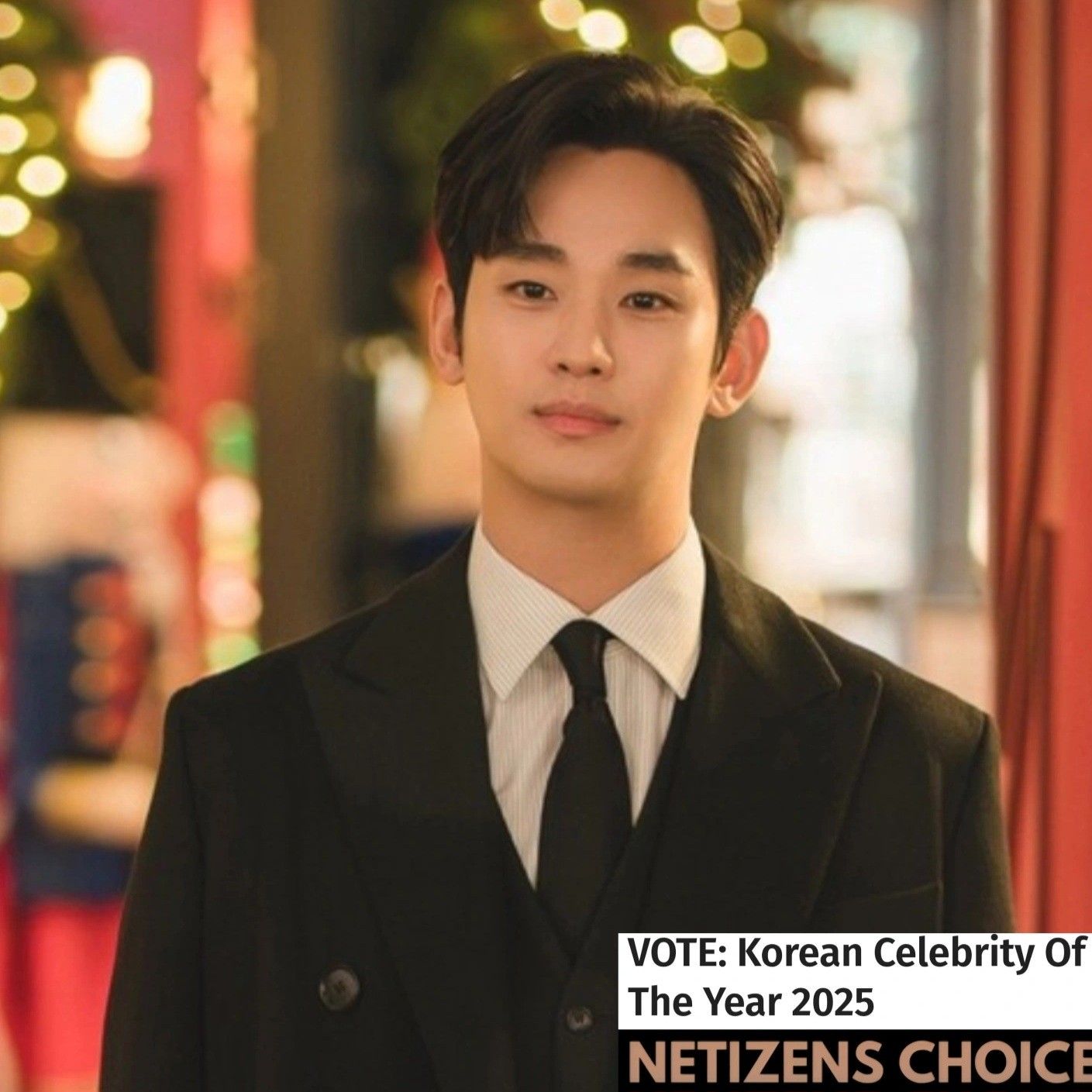 粉丝拍下的金秀贤瞬间