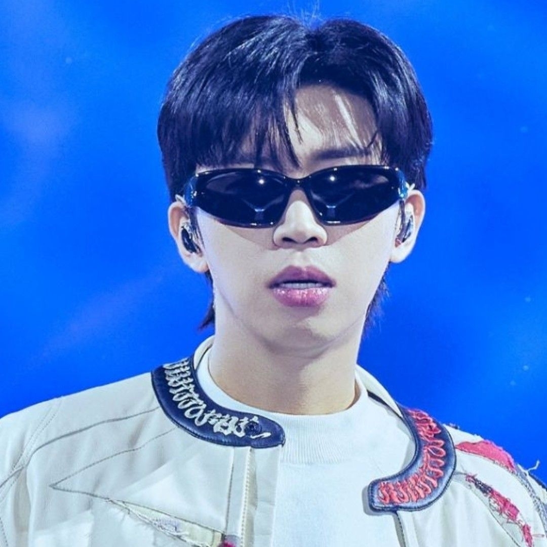 A moment captured by a fan of Lim Youngwoong