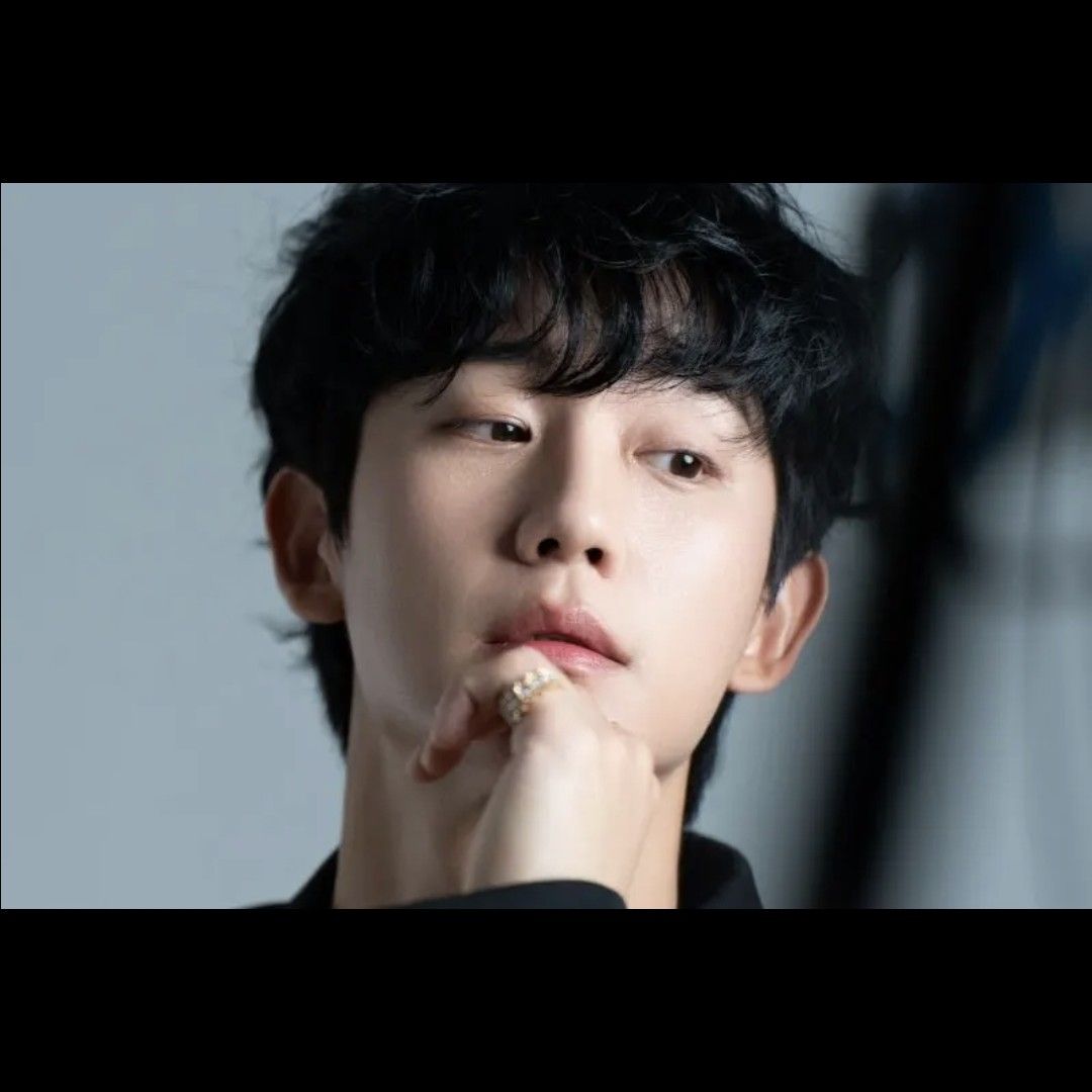 Behind-the-scenes cut of Jung Haein