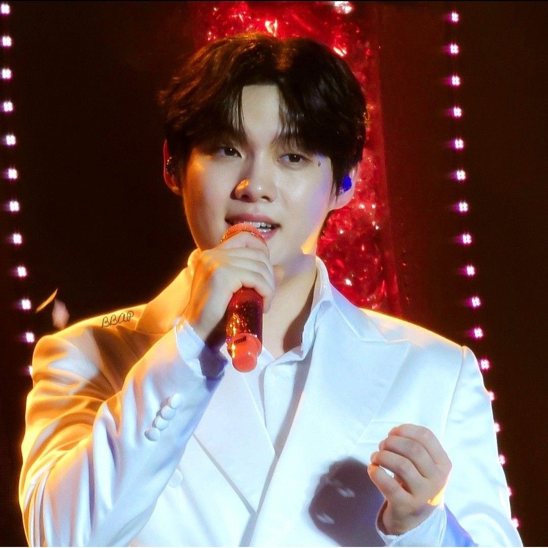 A moment captured by a fan of Choi Jaemyeong