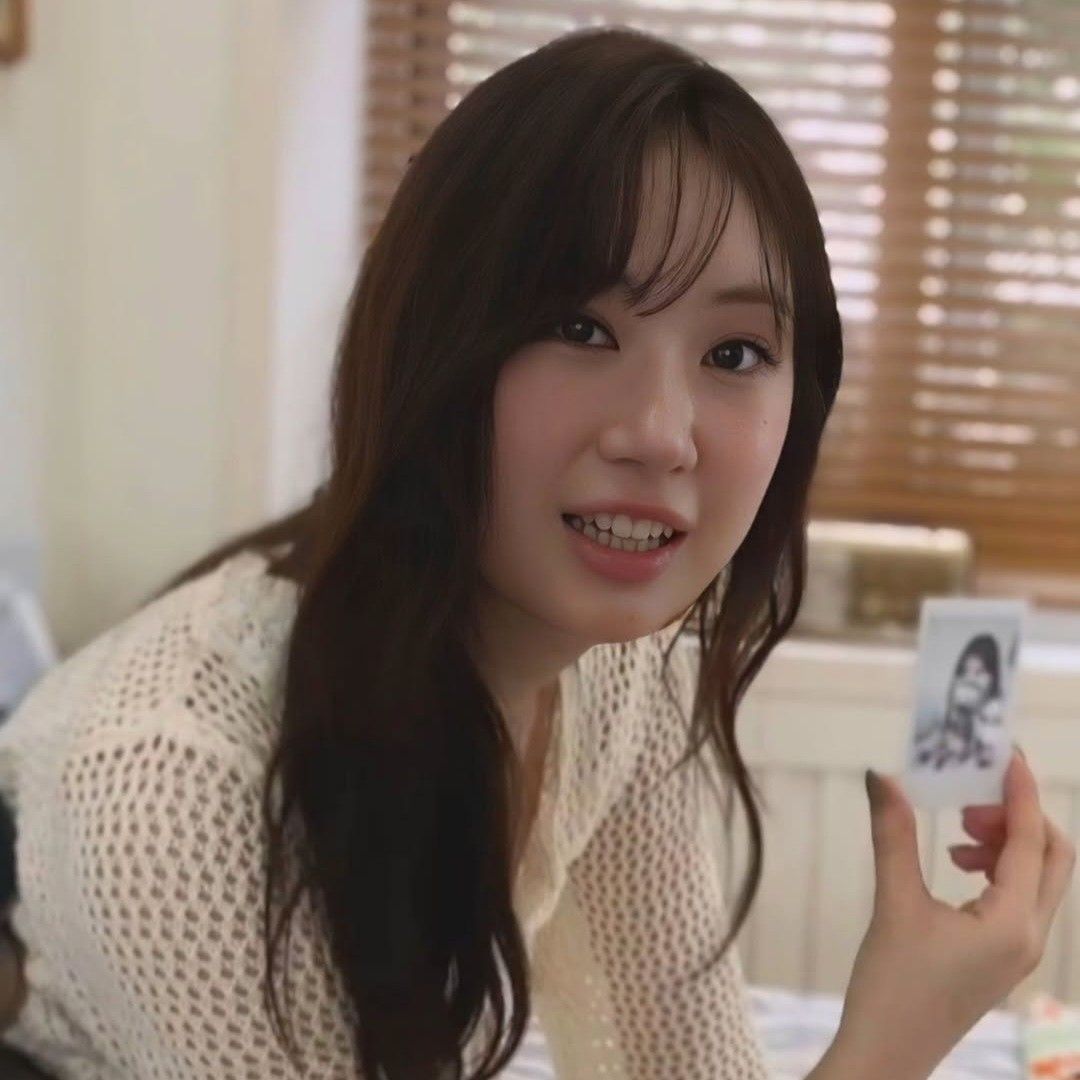 Momen yang diabadikan oleh penggemar Jeon Yujin