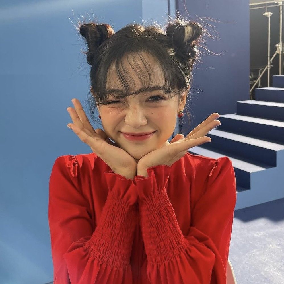 Recent activity shot of Kim Sejeong