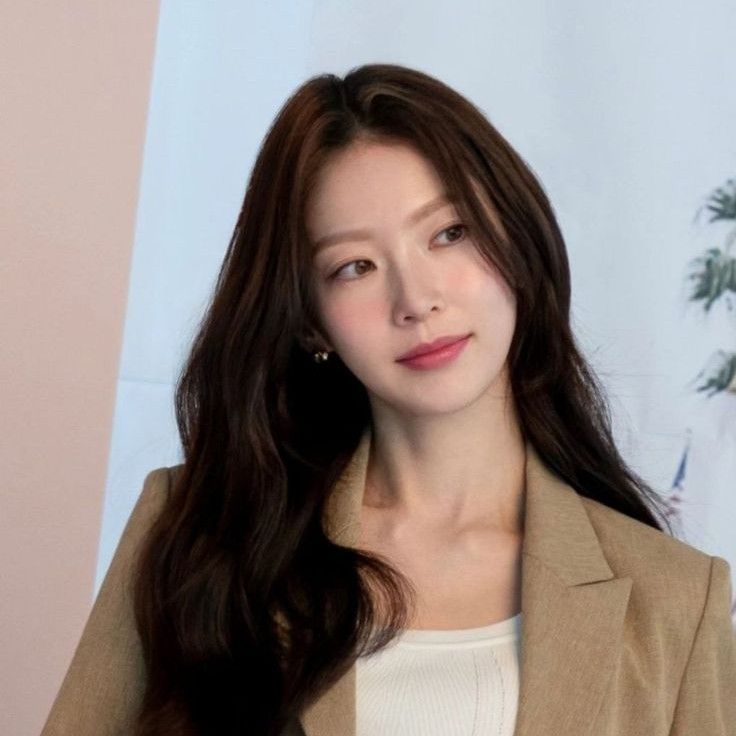 Latest photo of Gong Seungyeon