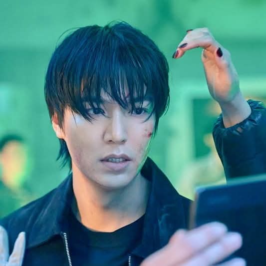 Latest photo of Lee Minho
