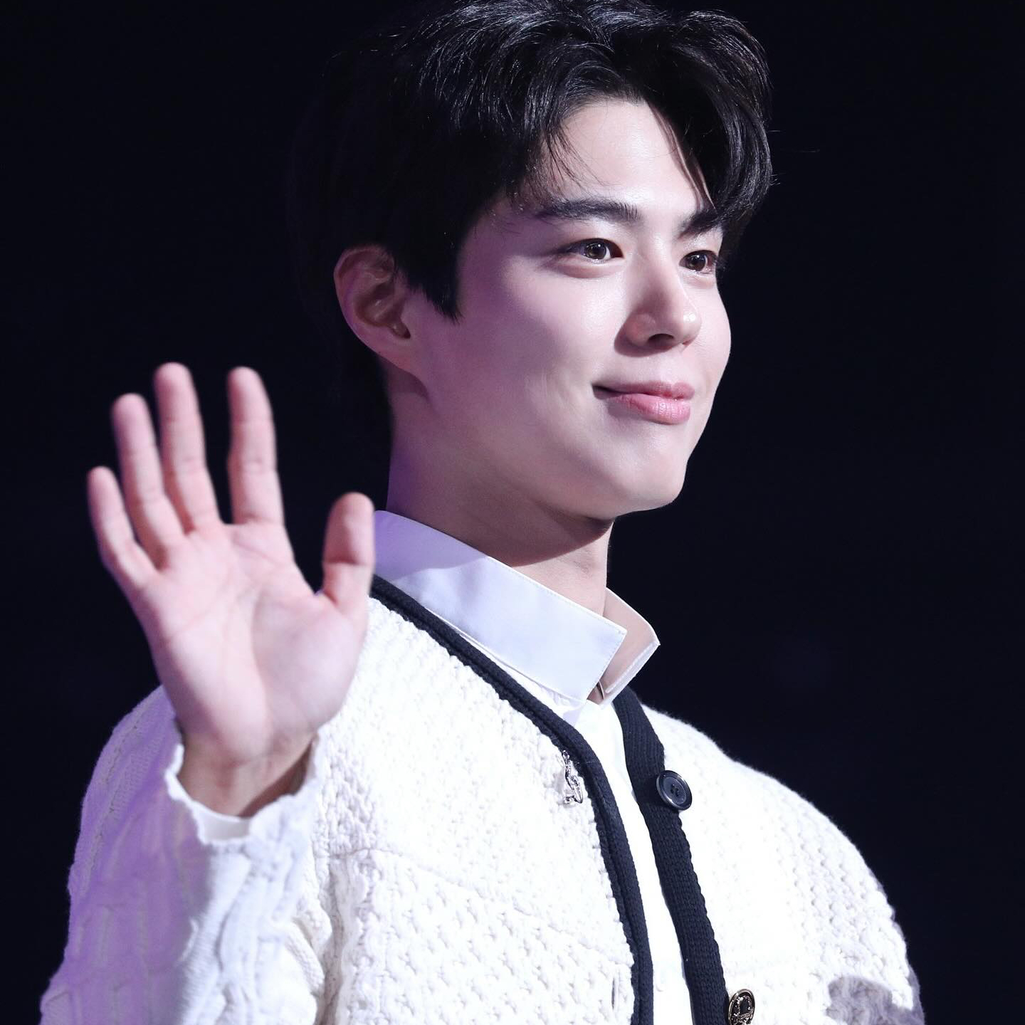 Recent activity shot of Park Bogum