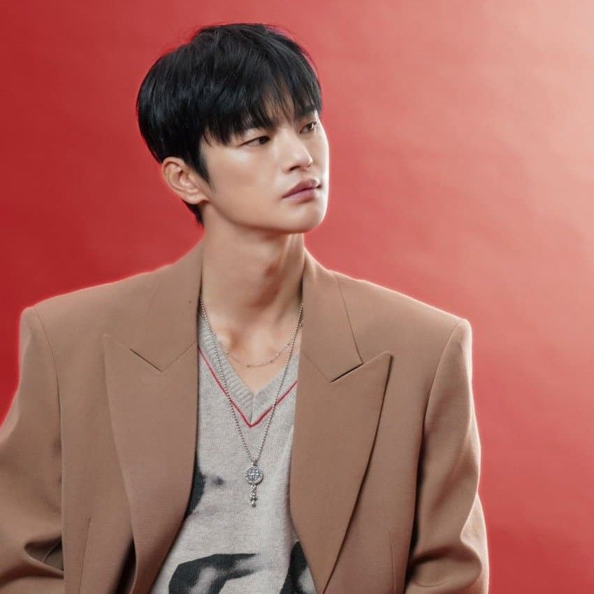 ソ・イングクのビハインドカット