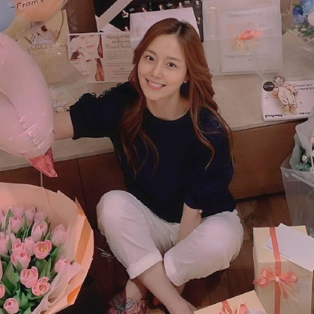 A moment captured by a fan of Moon Chaewon