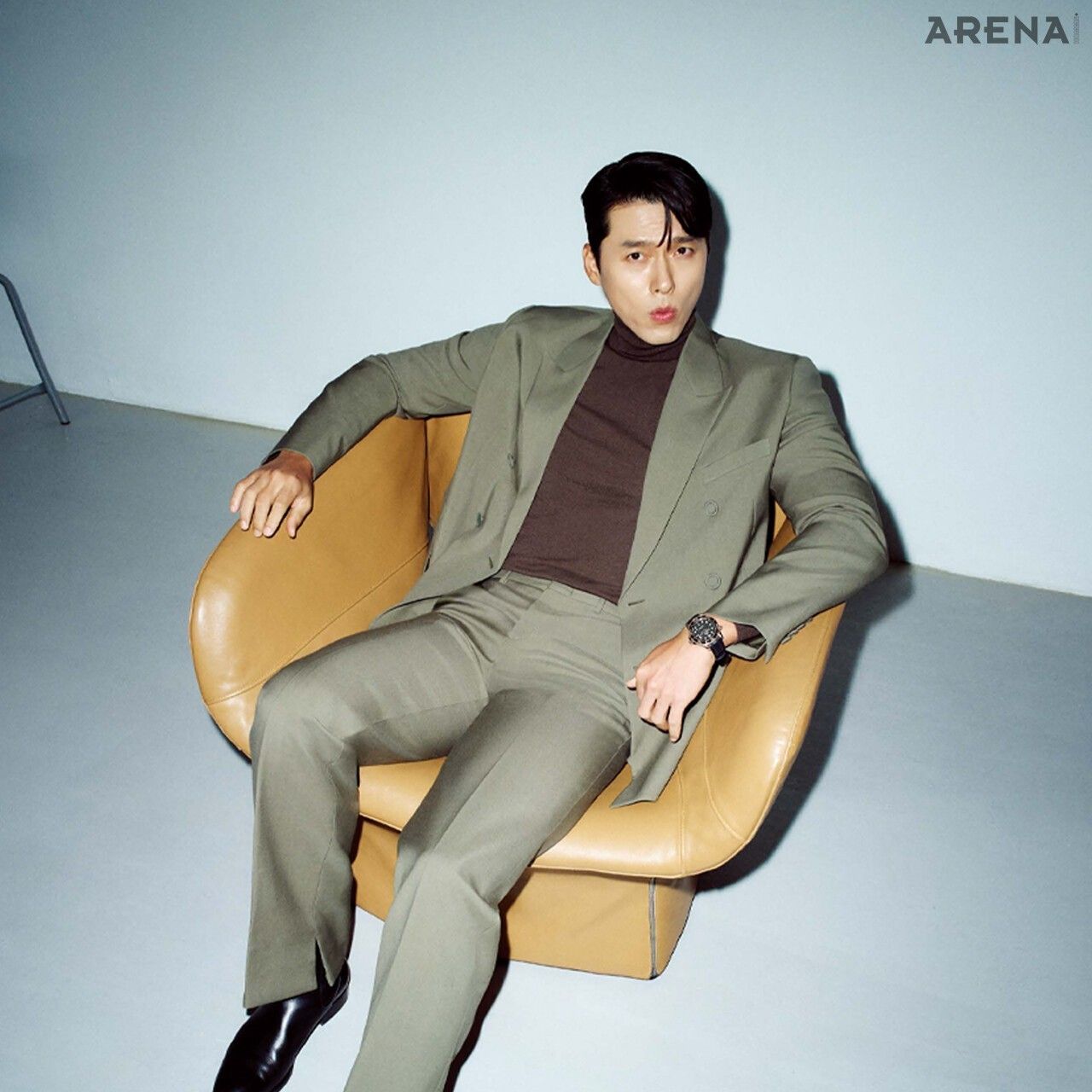 Latest photo of Hyun Bin