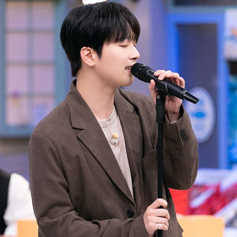 Foto terbaru dari Lee Chanwon