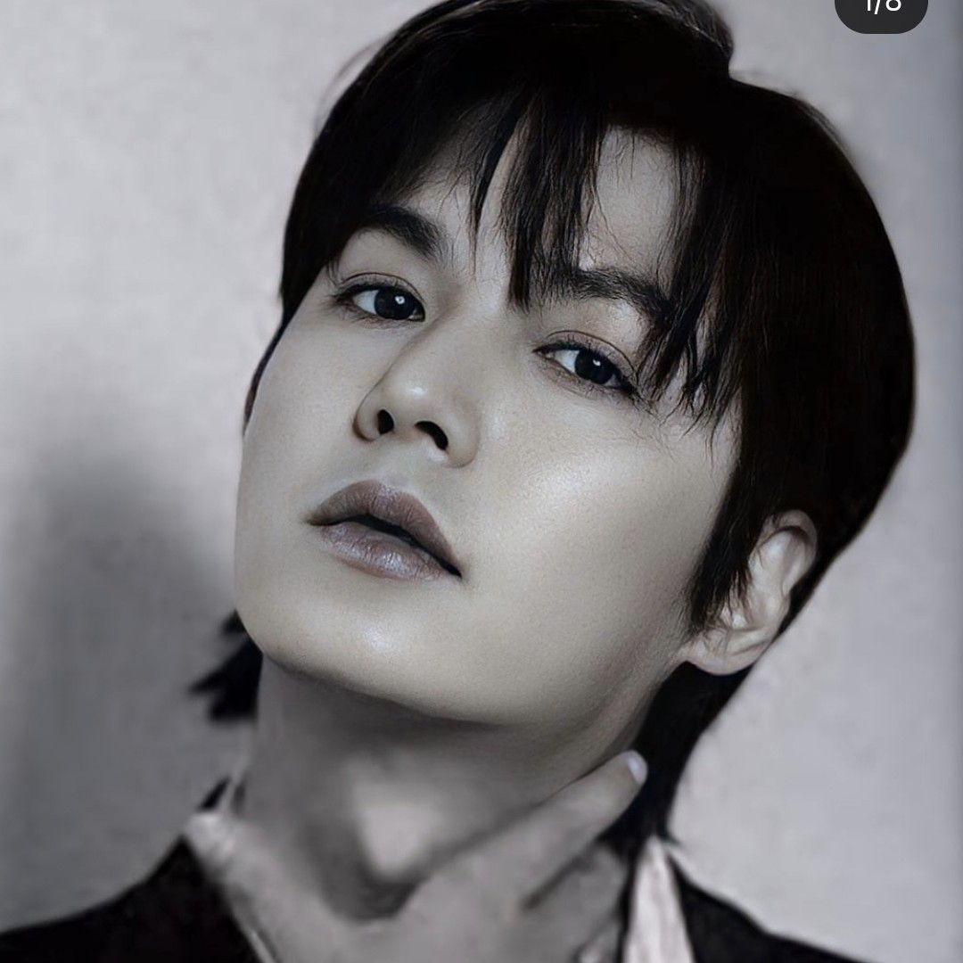 Latest photo of Lee Minho