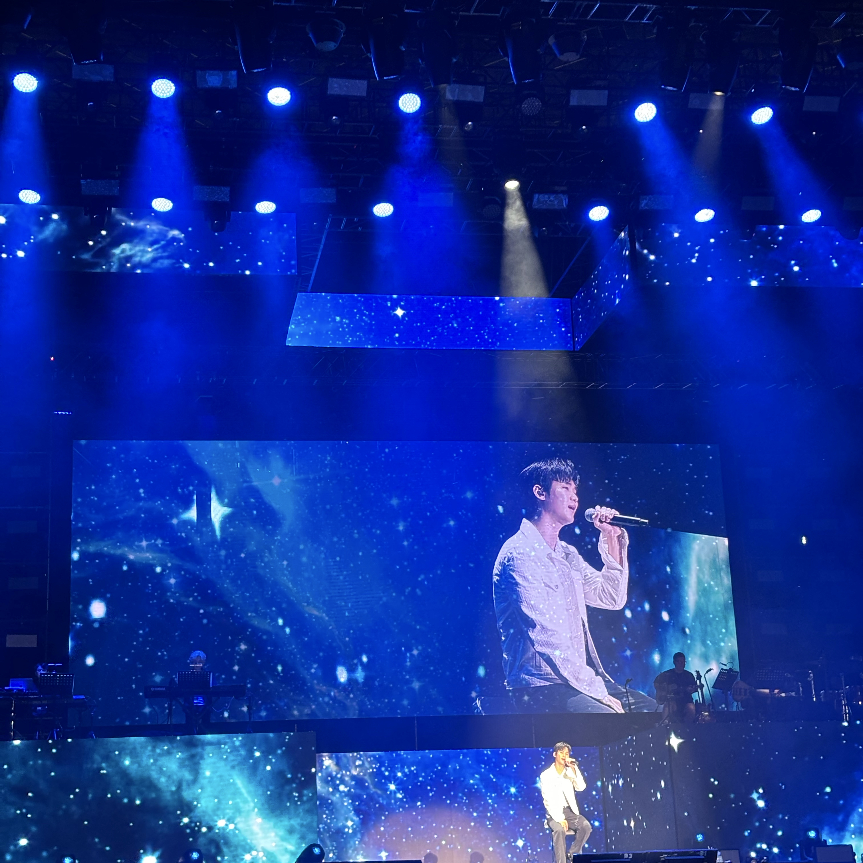 A moment captured by a fan of Kim Soohyun