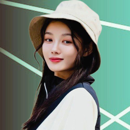 Recent activity shot of Kim Youjung