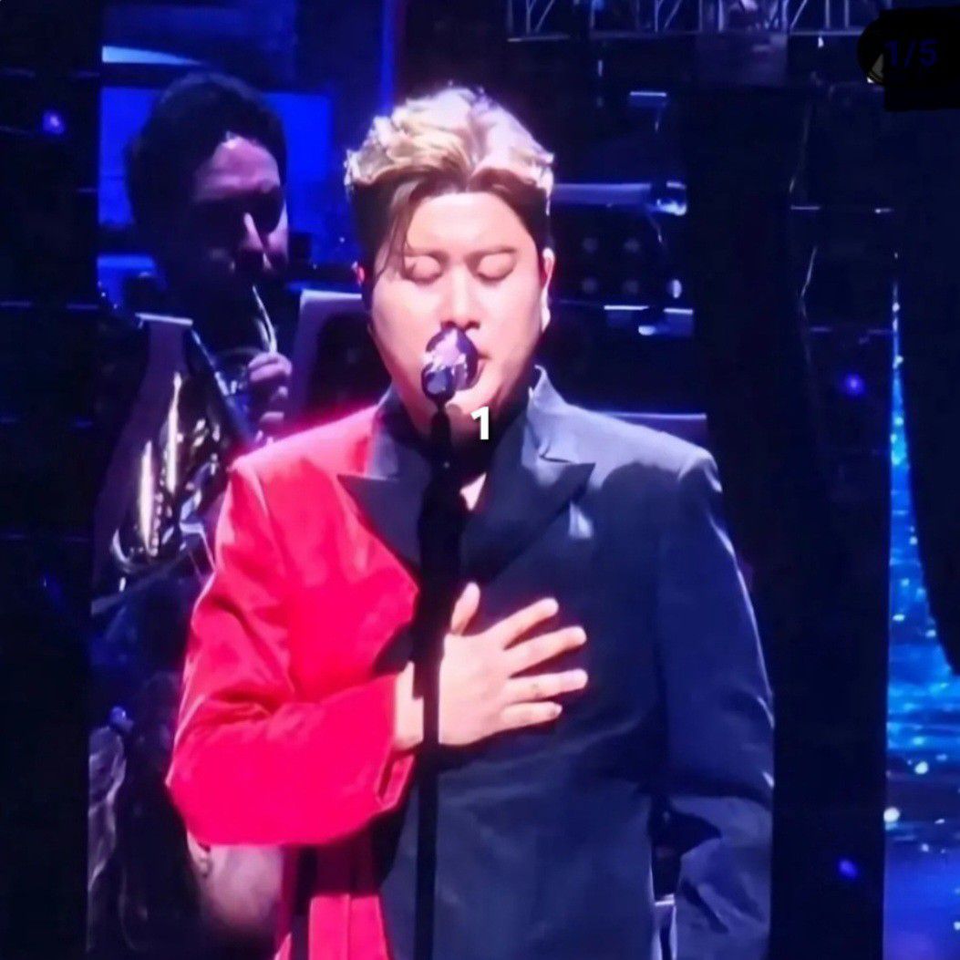 Cuplikan di balik layar dari Kim Hojoong