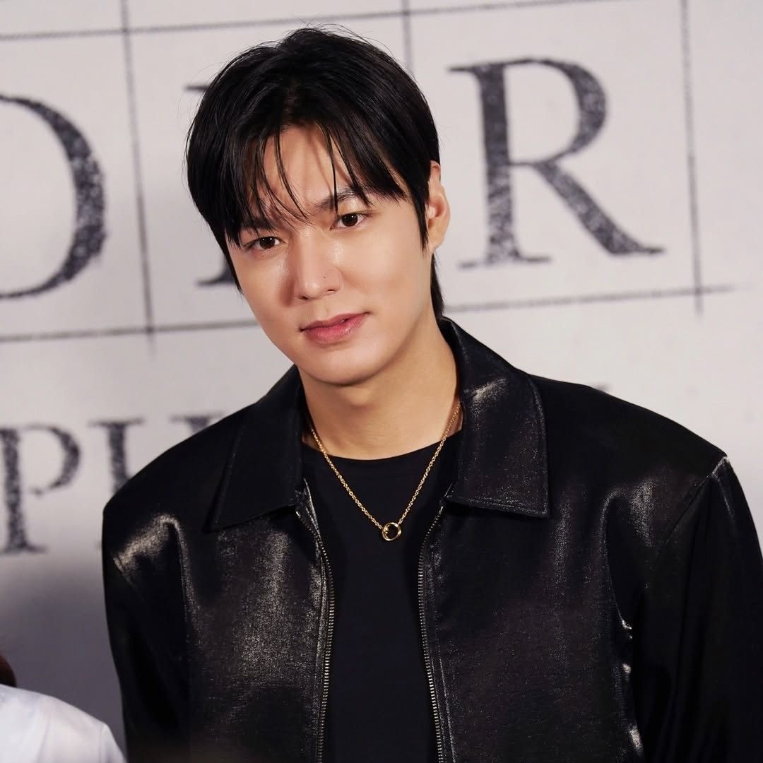 Recent activity shot of Lee Minho