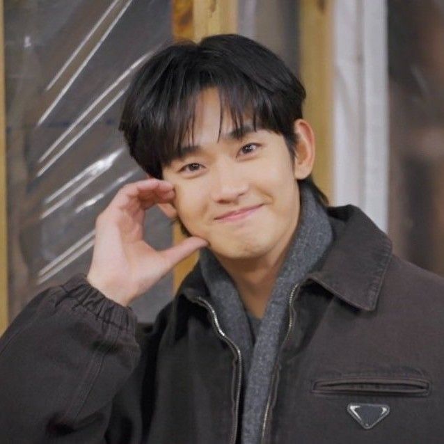 Latest photo of Kim Soohyun