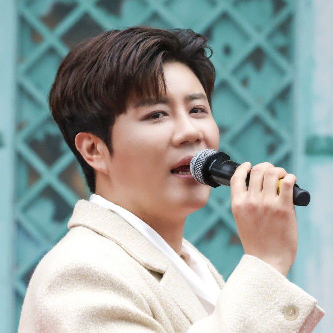 Latest photo of Jin Haesung