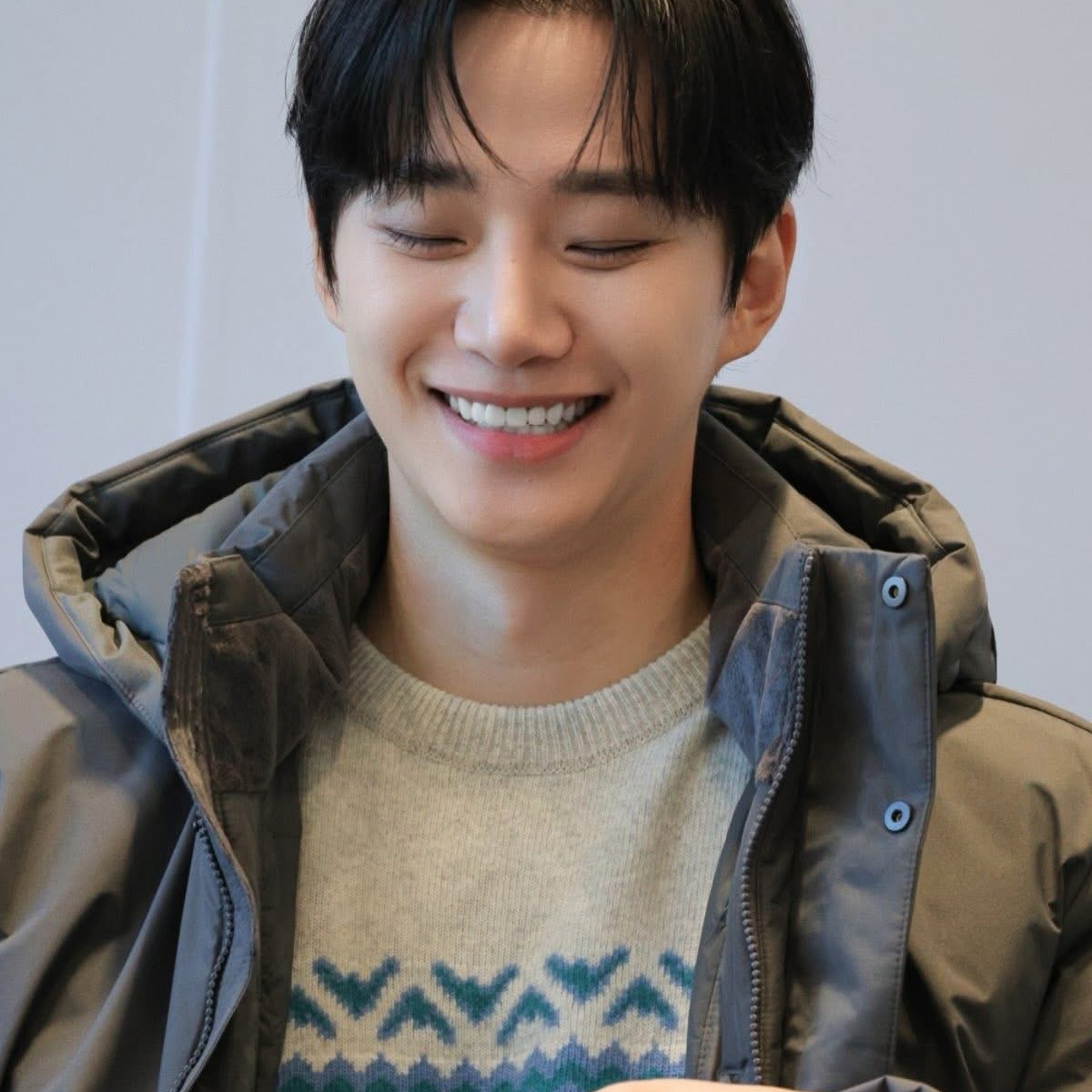 イ・ジュノの最近の活動ショット