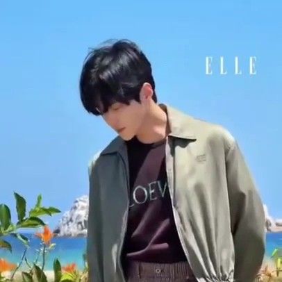 Behind-the-scenes cut of Kim Seonho