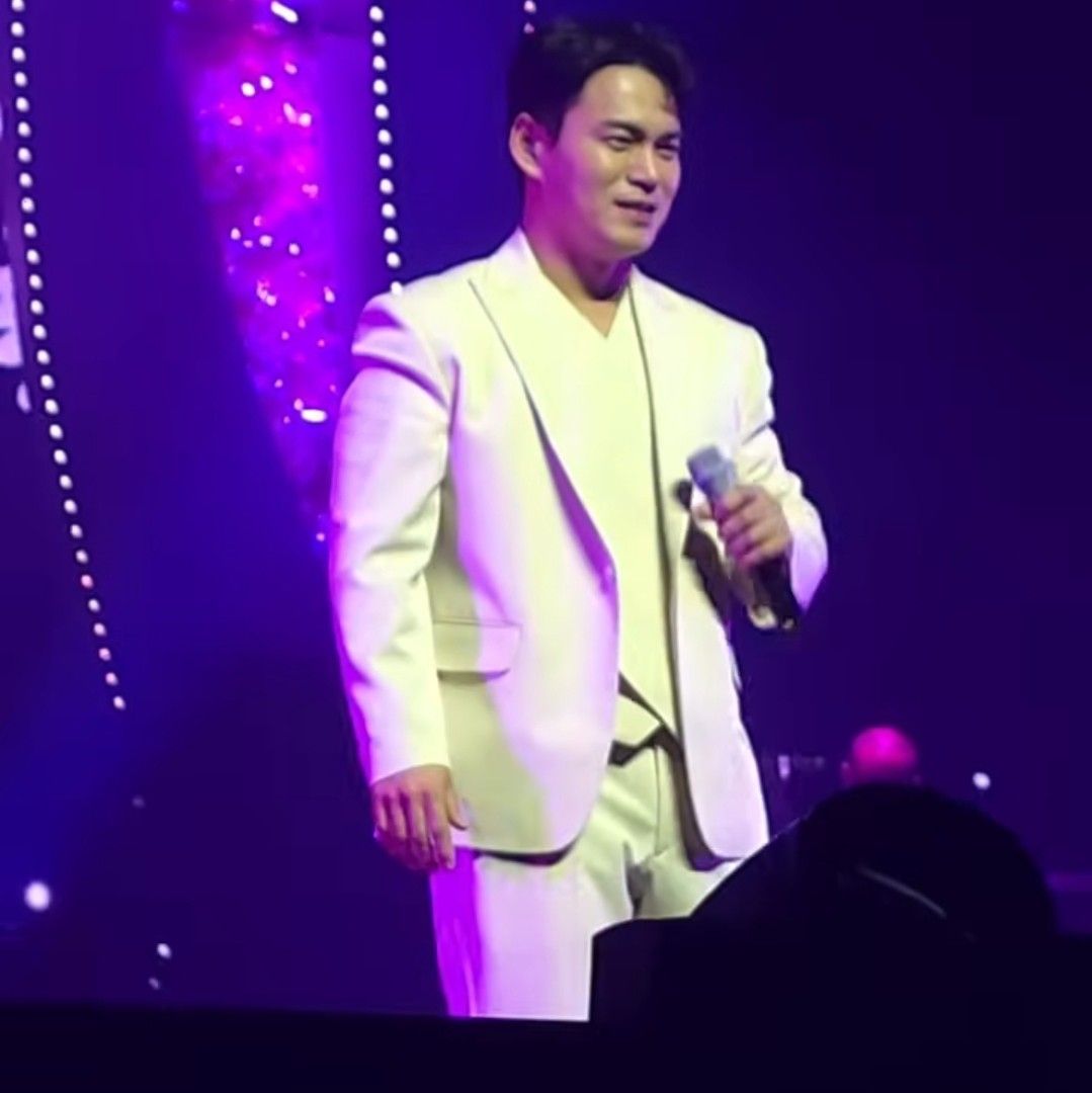 Recent activity shot of Lee Jung