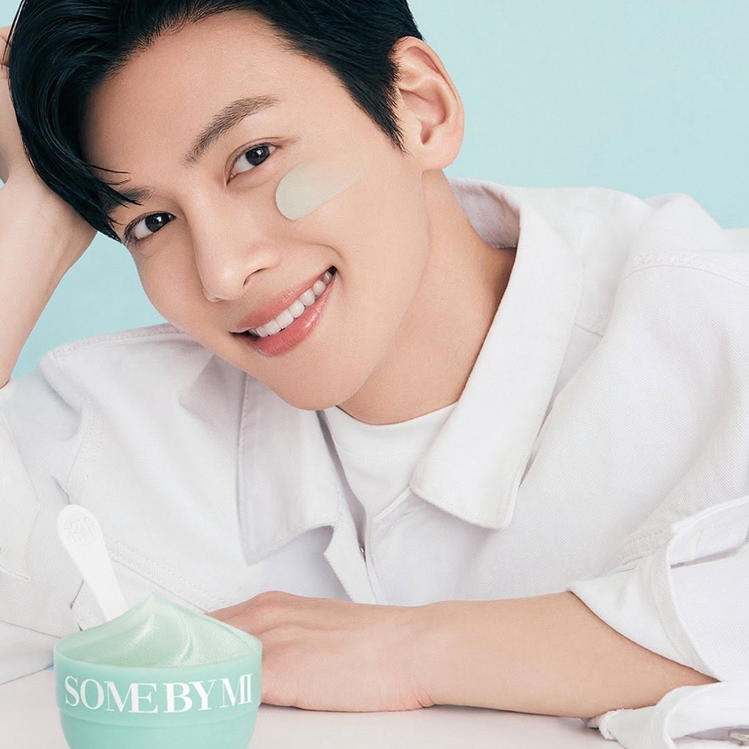 Behind-the-scenes cut of Ji Changwook