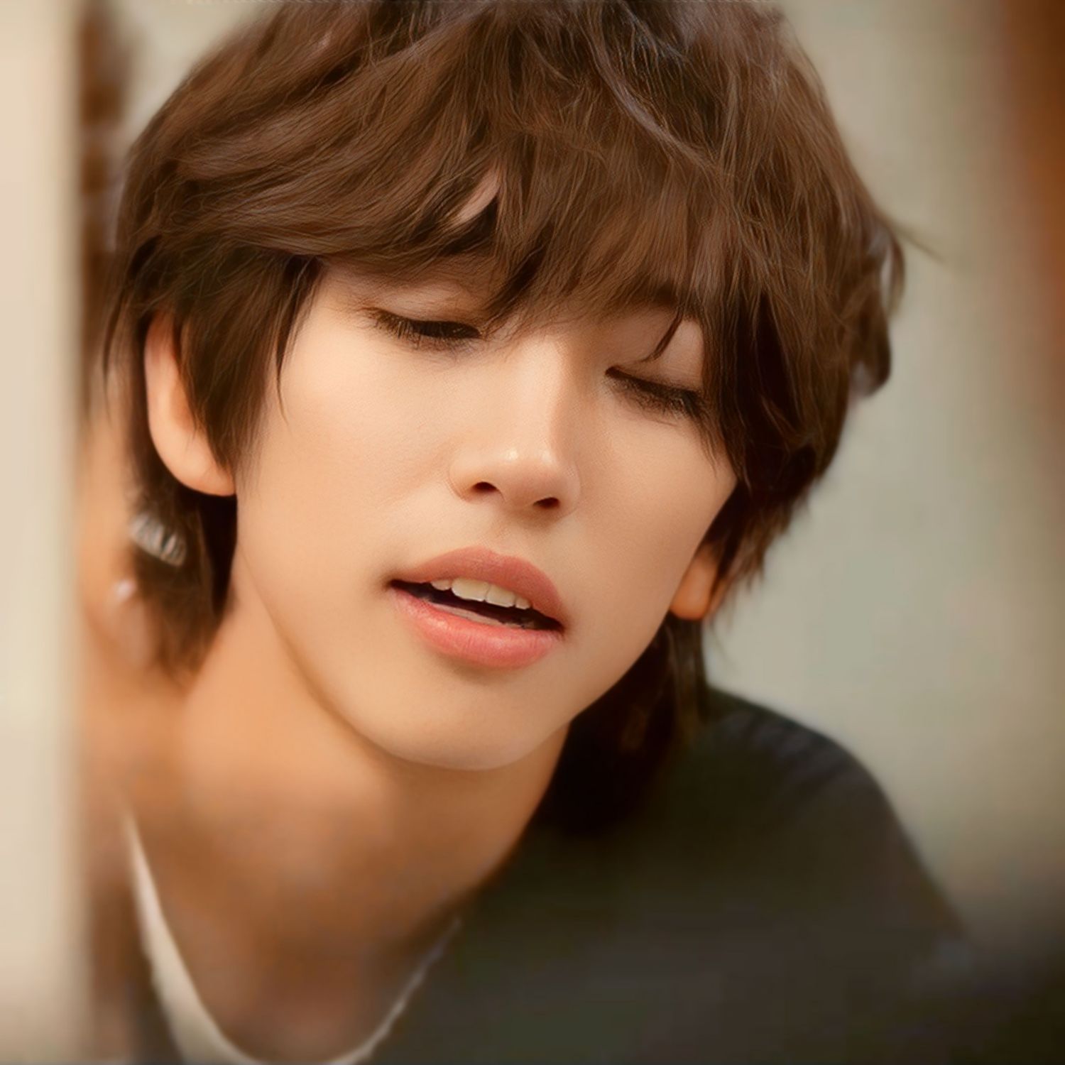 粉絲拍下的李承允瞬間