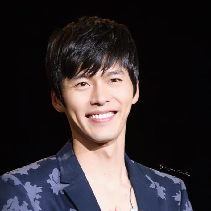 Latest photo of Hyun Bin