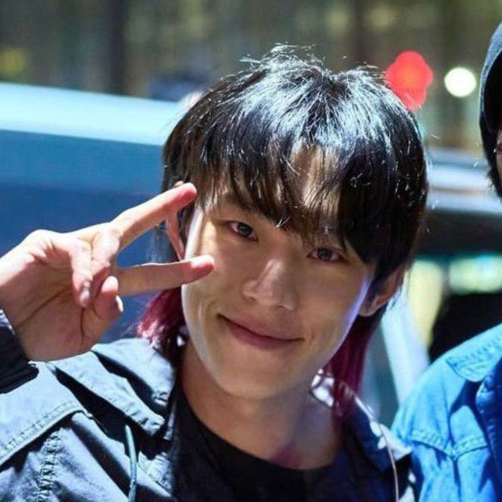 Recent activity shot of Kim Sungcheol