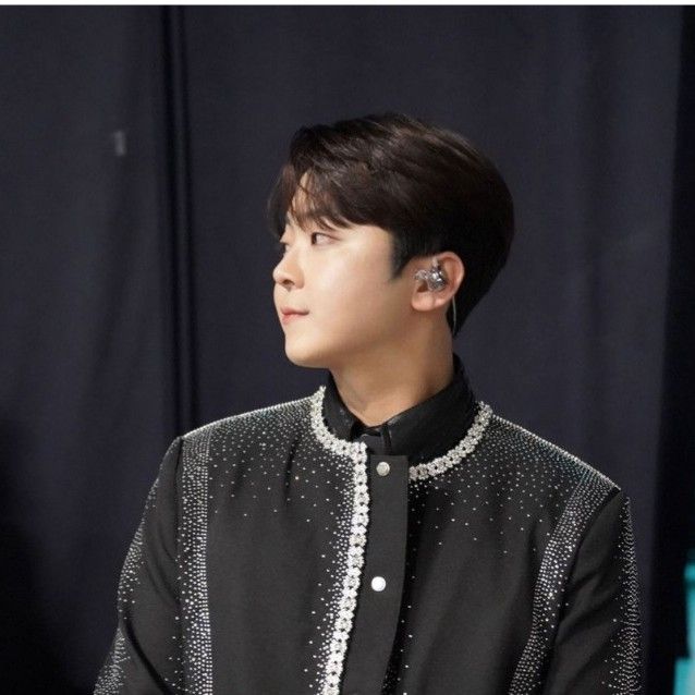 A moment captured by a fan of Park Minsu