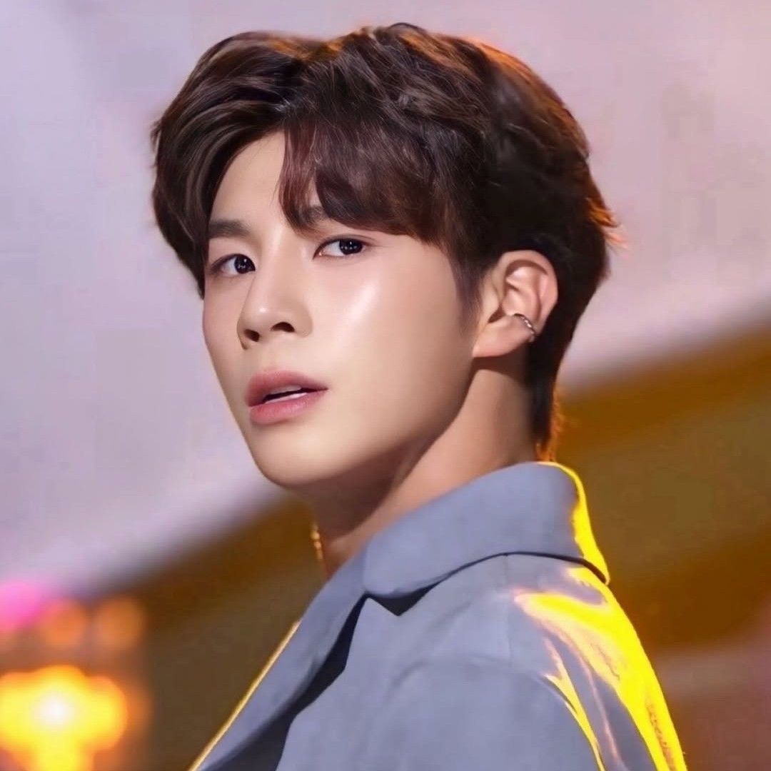 Recent activity shot of Jeong Dongwon