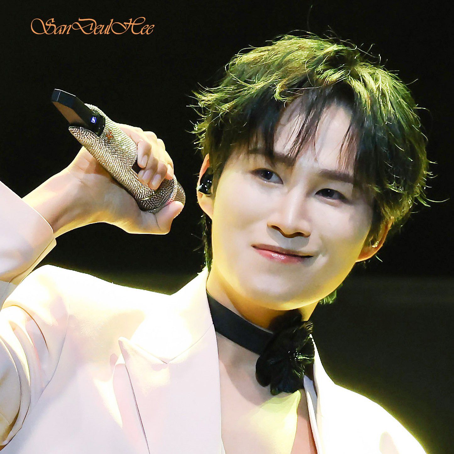 金熙栽的最新照片