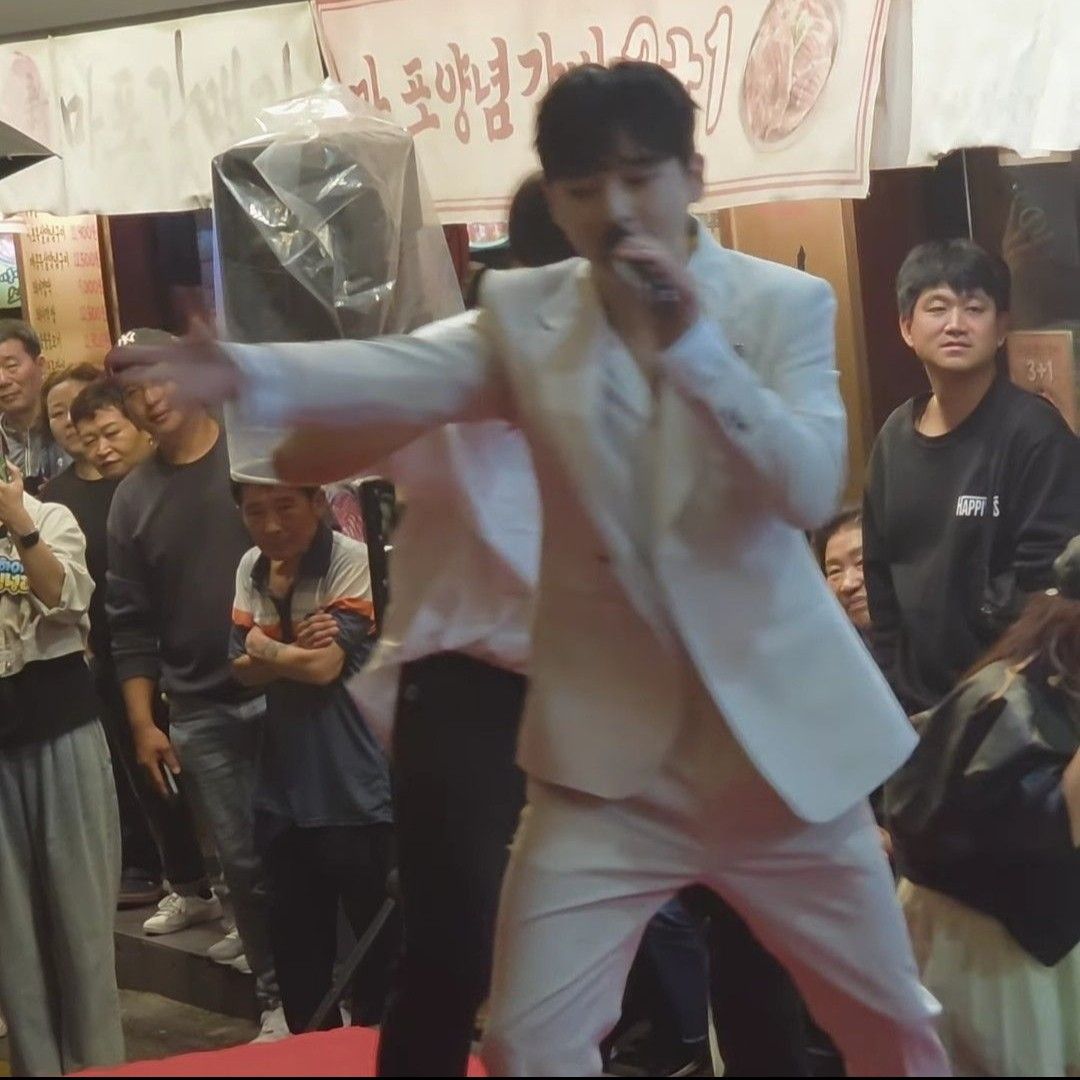 Recent activity shot of Seong Ri