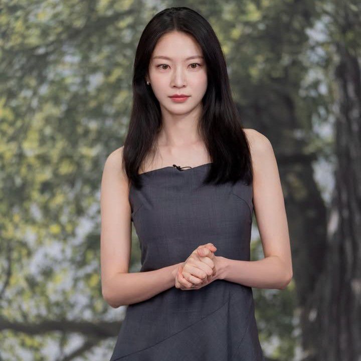 Recent activity shot of Gong Seungyeon