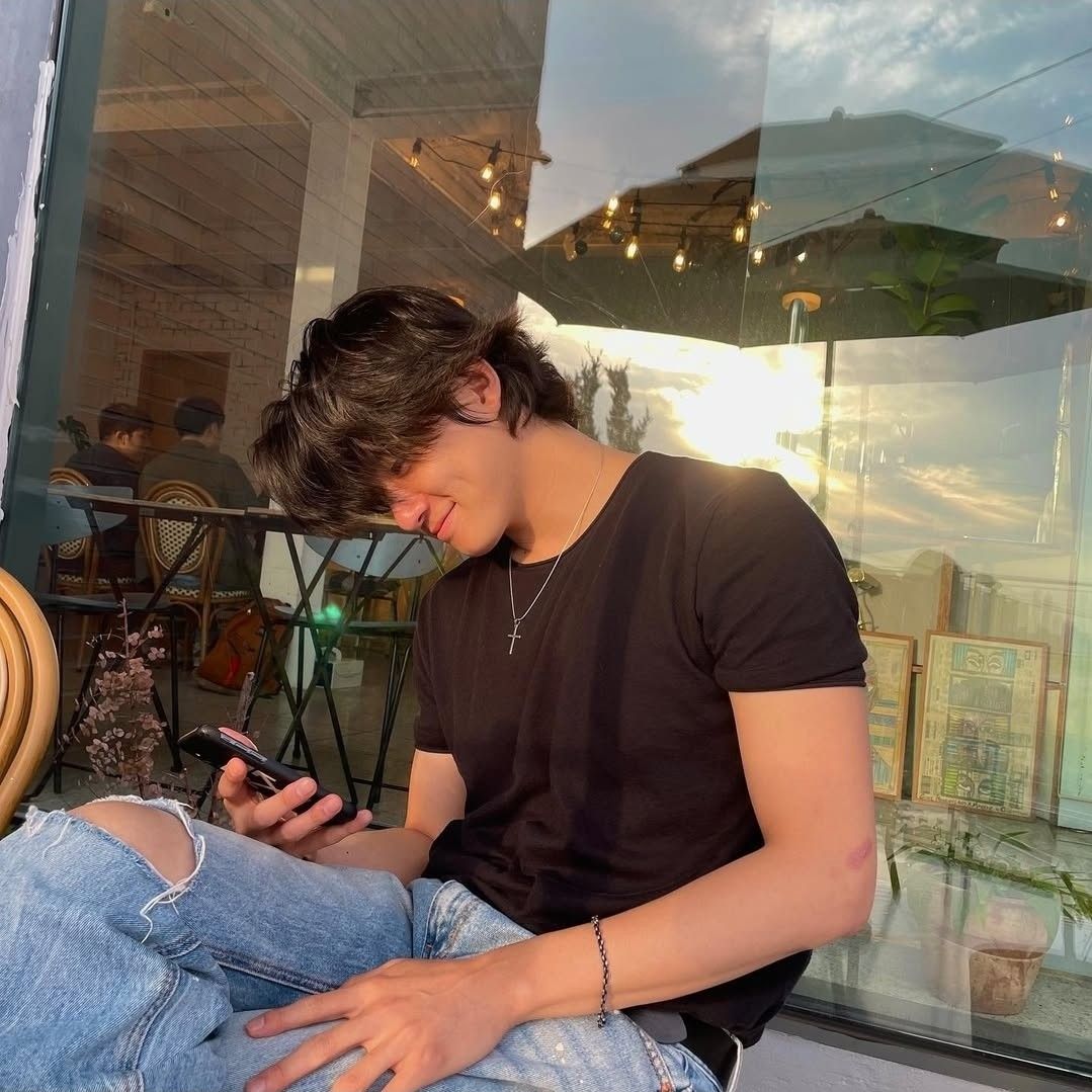 Recent activity shot of Shin Seungho