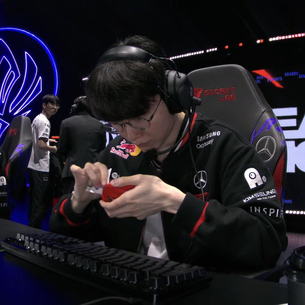 A moment captured by a fan of Faker