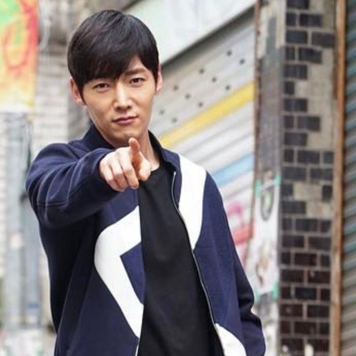 Behind-the-scenes cut of Choi Jinhyuk