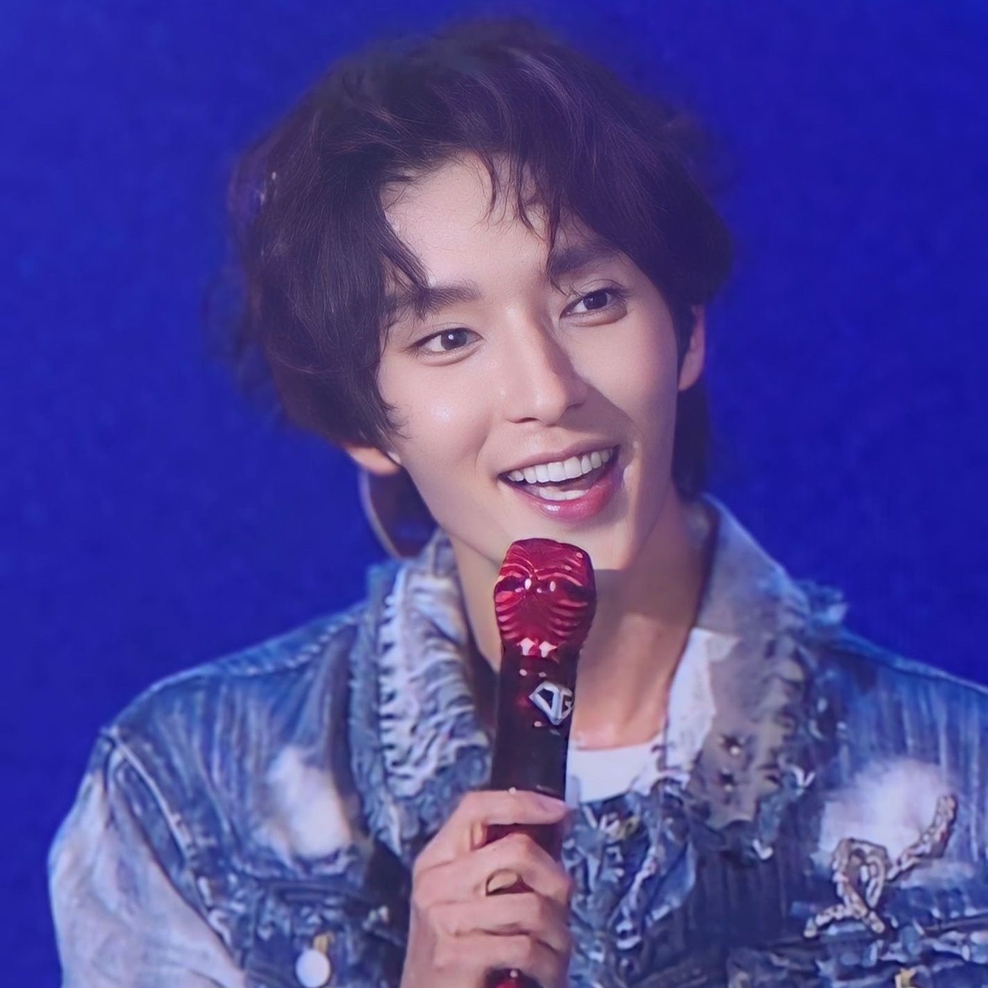 Recent activity shot of Lee Joongi