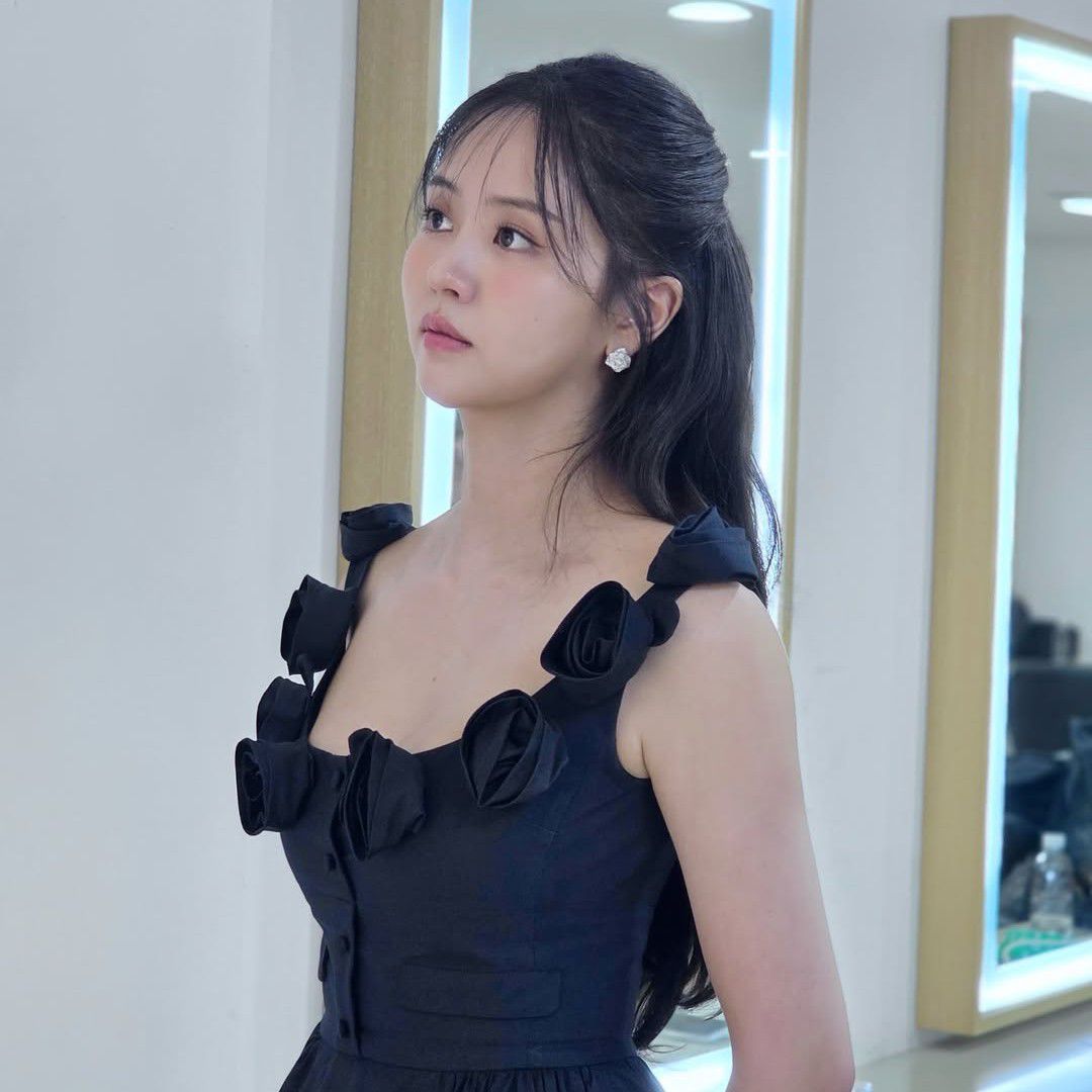 Cuplikan di balik layar dari Kim Sohyun