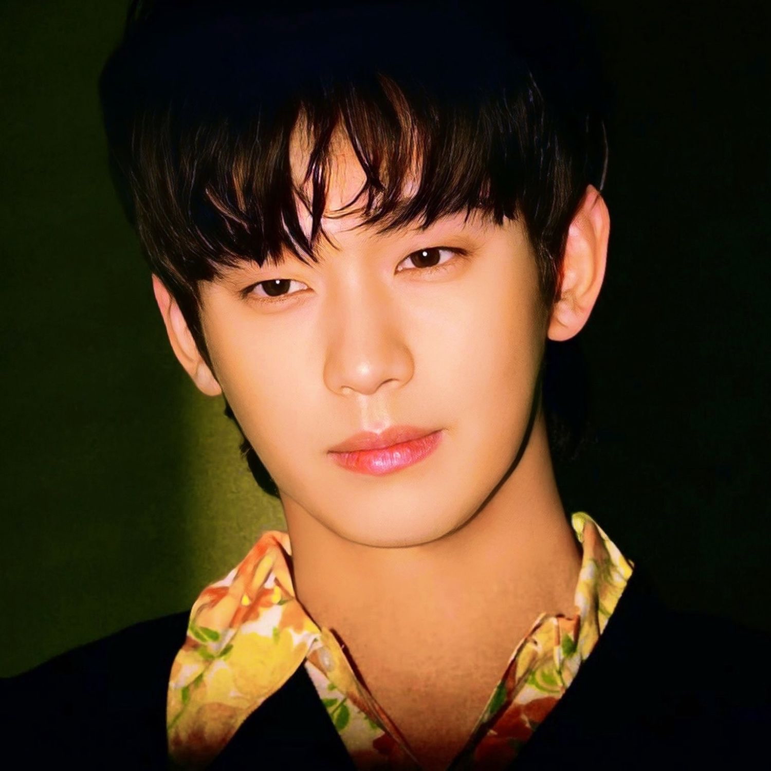 Konten selebriti populer yang sedang hangat di komunitas