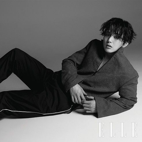 ユ・スンホの最近の活動ショット