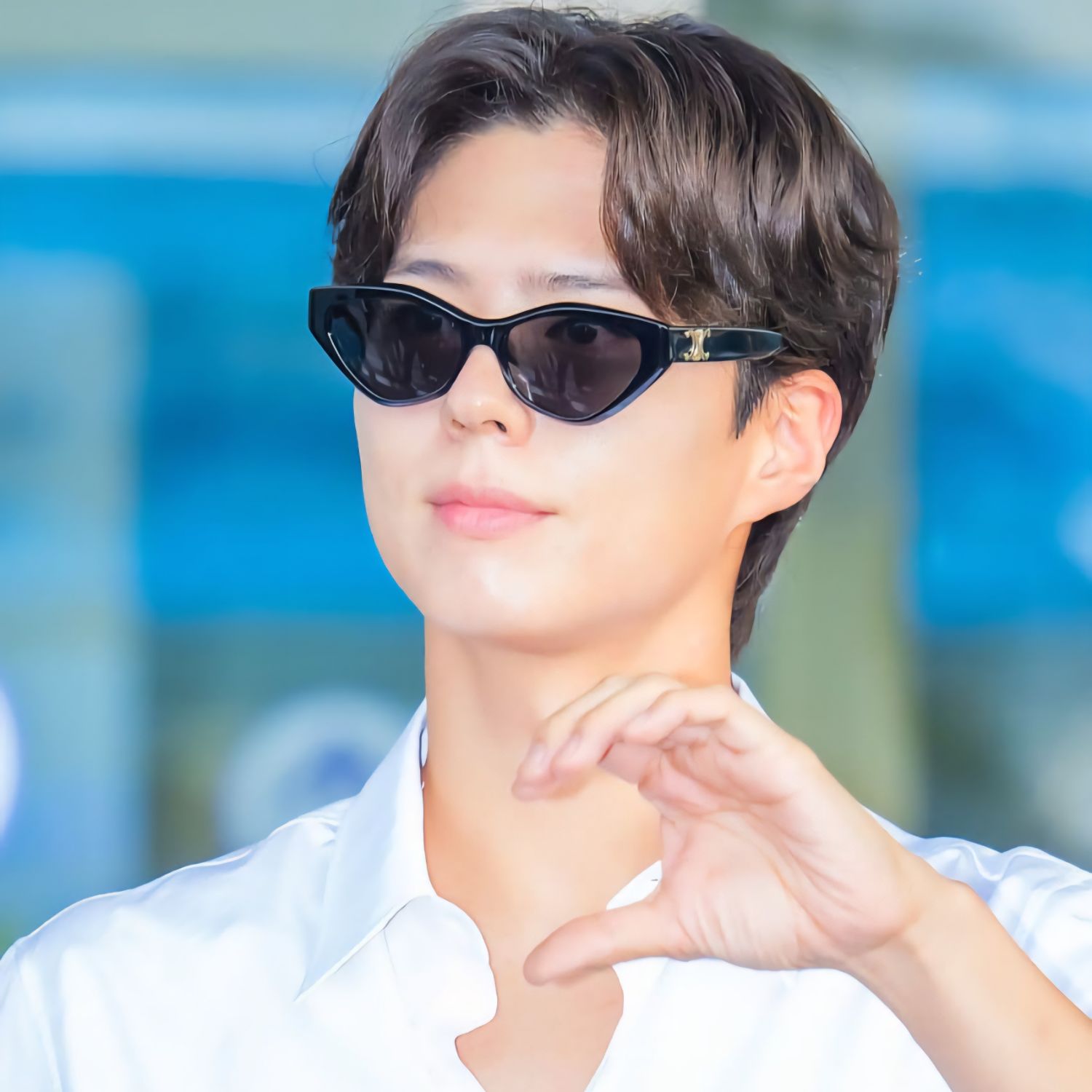 Behind-the-scenes cut of Park Bogum