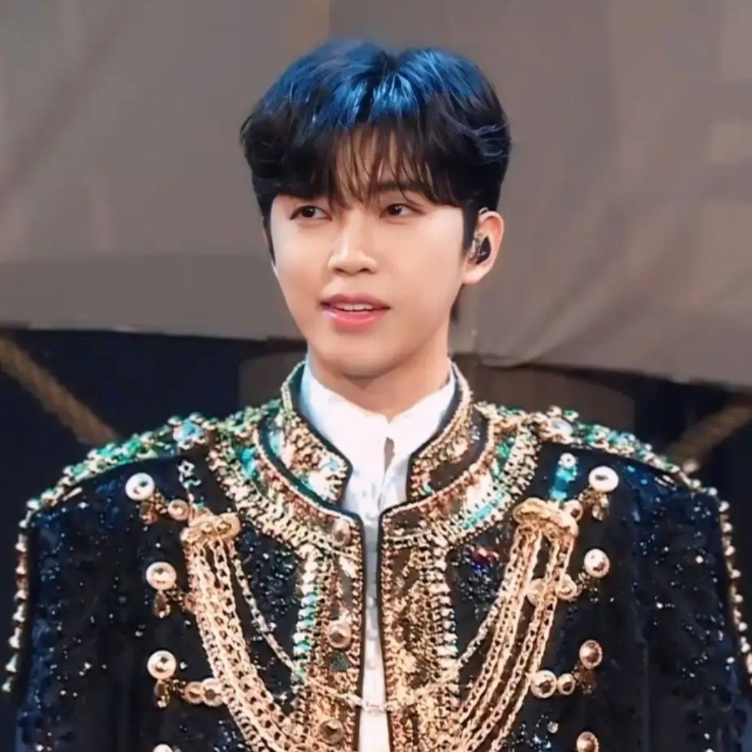 Foto terbaru dari Lim Youngwoong