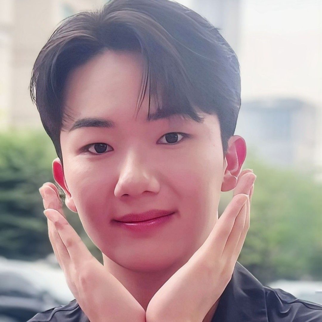 Recent activity shot of Nam Seungmin