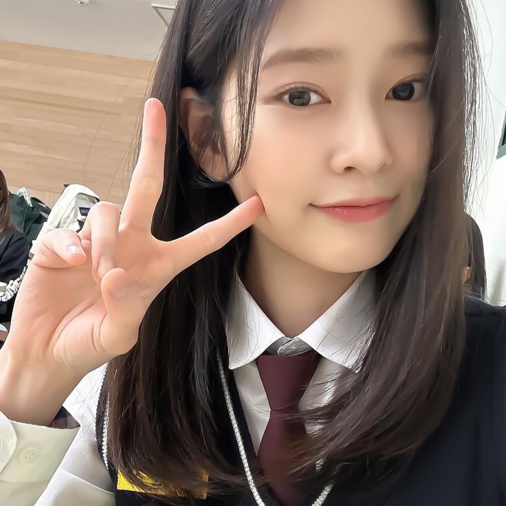 Recent activity shot of Kim Minju