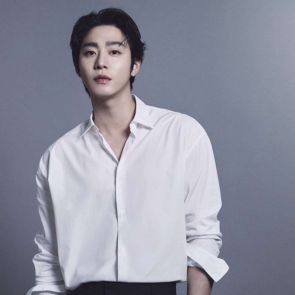 Recent activity shot of Ahn Hyoseop